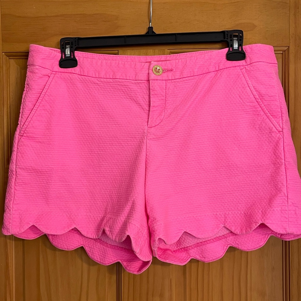 EUC Lilly Pulitzer buttercup shorts
